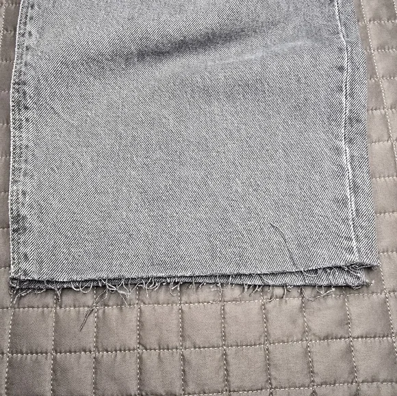 Old Navy Womens Grey Button Fly Jeans Size 22 Nwot - Picture 9 of 9